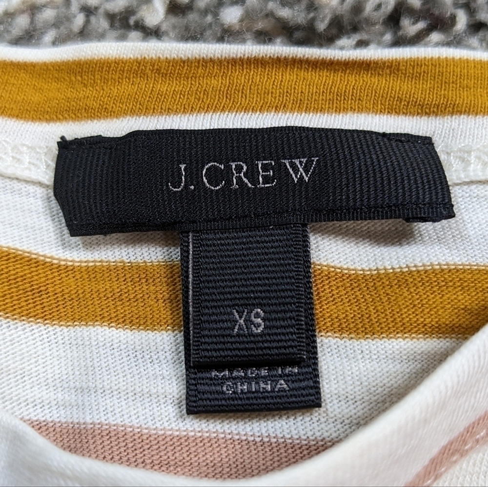 ✨3/$15 J Crew cream & mustard yellow striped 3/4 sleeve top XS - Picture 5 of 7